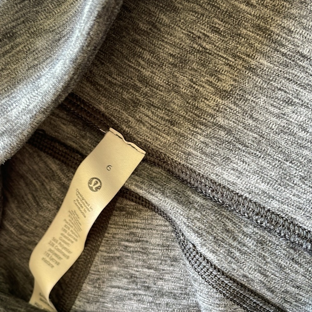Lululemon Athletica - Picture 3 of 3